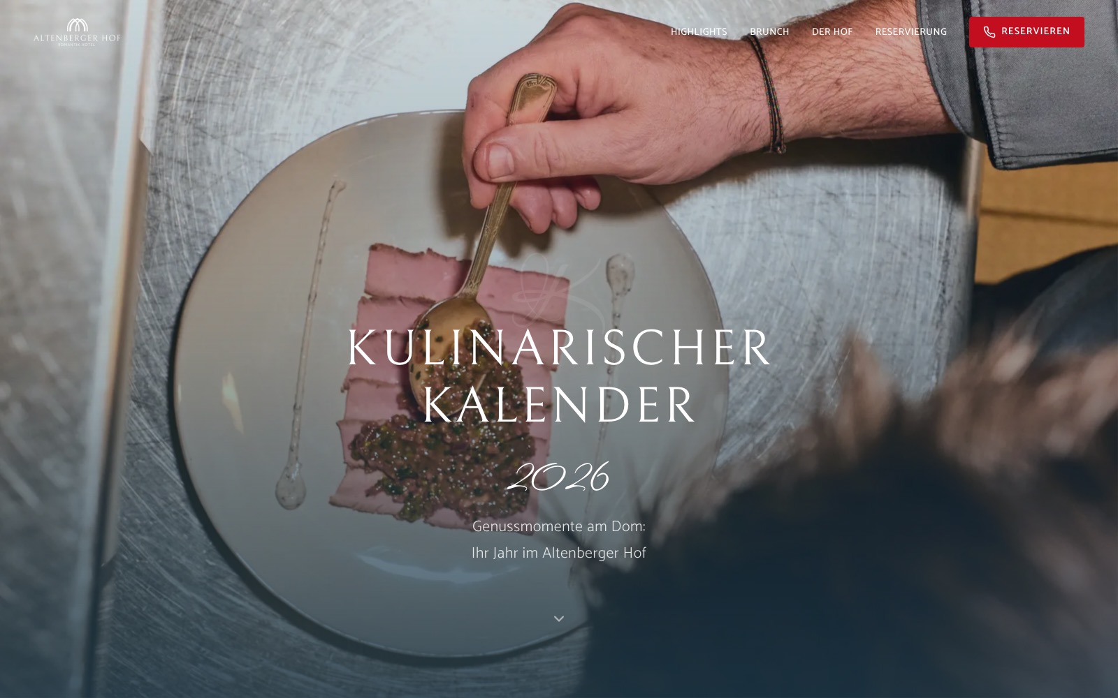 Startseite des Kulinarischen Kalenders 2026 — dunkler Hero mit Küchen-Szene